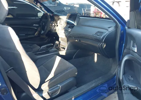 2009 Honda Accord 2.4 Lx-S z USA, uszkodzony, nr VIN 1HGCS12369A012232